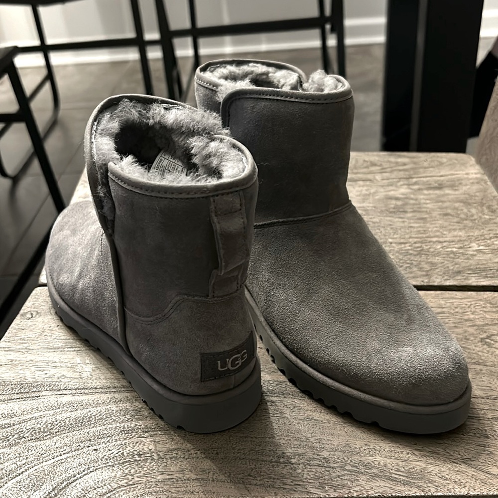Gray Uggs